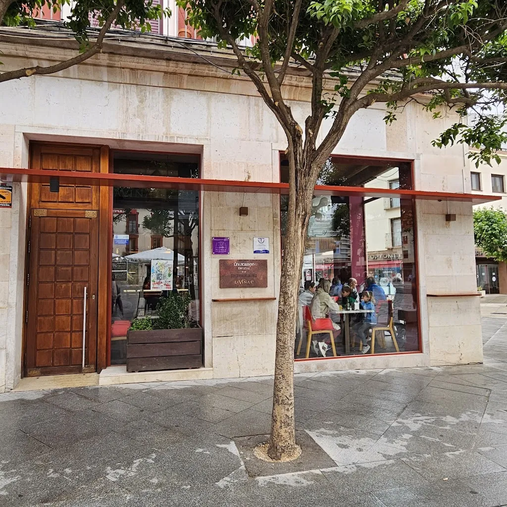 Bar La Viña E restaurant in Alcázar de San Juan
