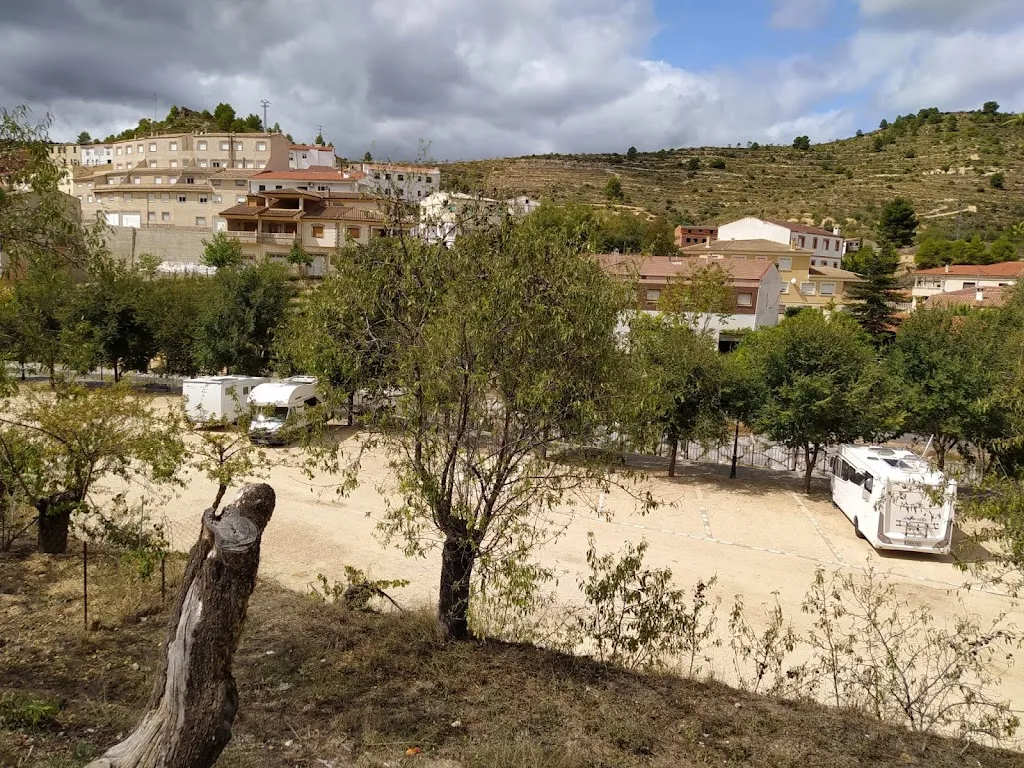 Área de Autocaravanas Molinicos_Molinicos_slider_image_2