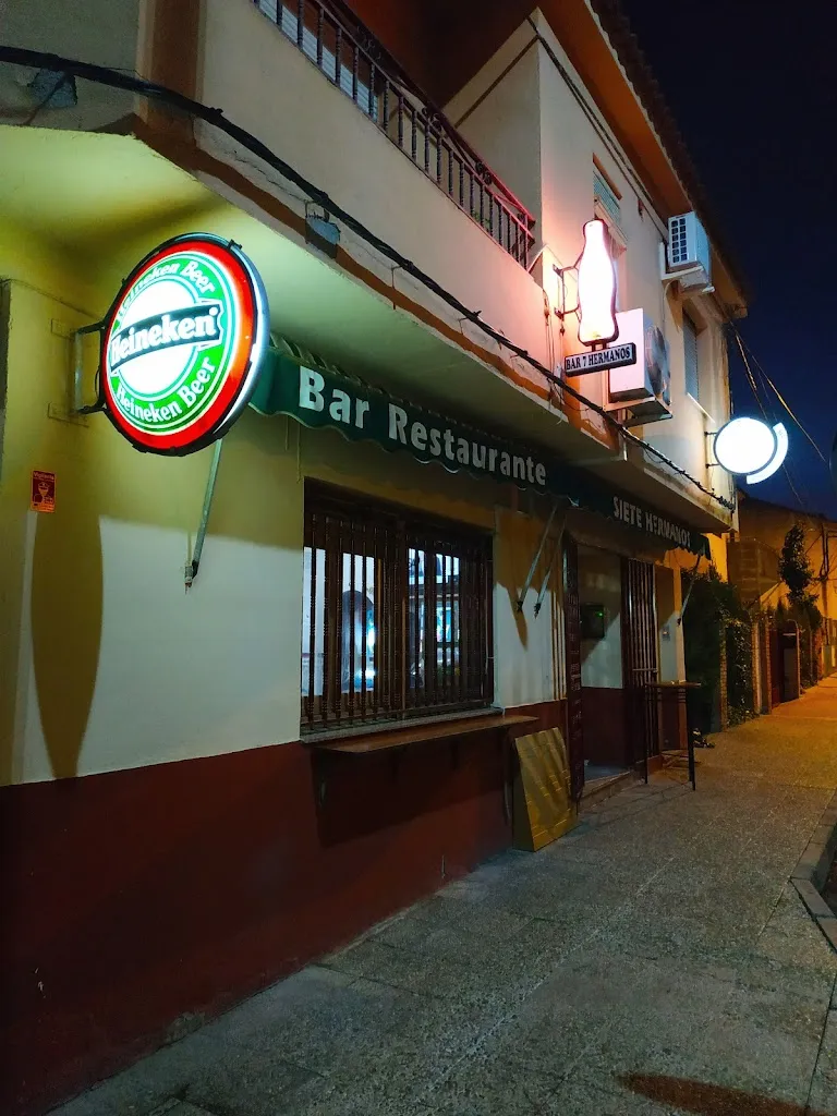 Bar los siete hermanos restaurant in Carrión de Calatrava