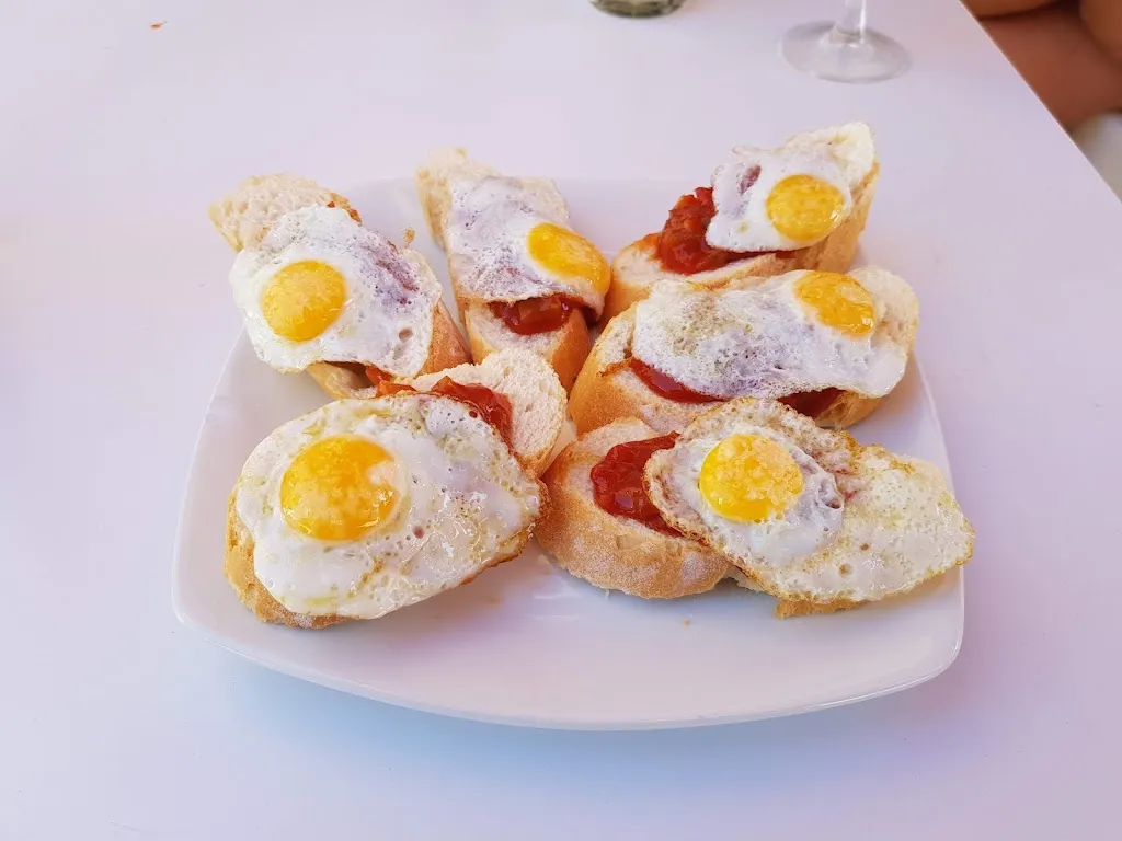 Menu_Restaurante La cabaña_Castellar de Santiago_immagine_9