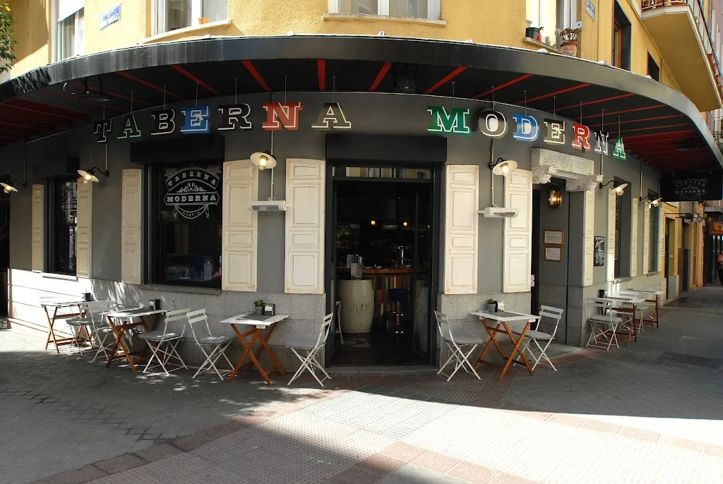 Taberna Moderna restaurant in Fernán Caballero