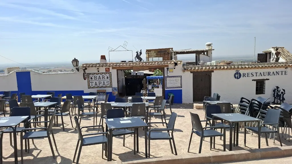 Restaurante Cueva La Martina_Campo de Criptana_slider_image_3