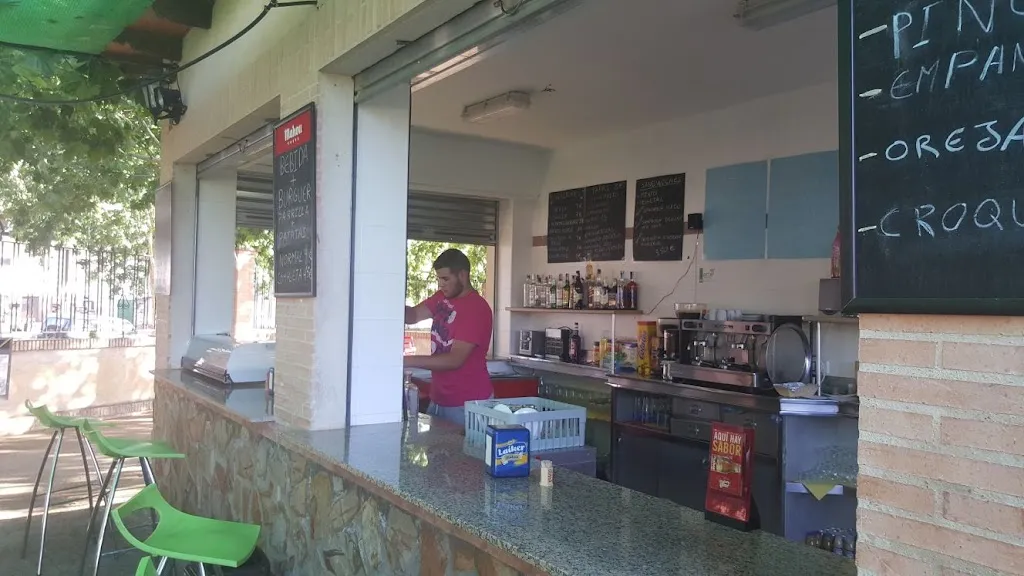 Chiringuito piscina Municipal de Horcajo De Los Montes_Horcajo de los Montes_slider_image_3