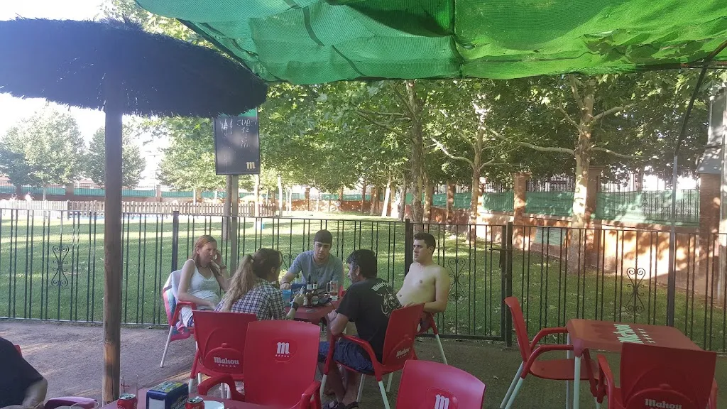 Bar Cafetería Las Vegas_Horcajo de los Montes_slider_image_2