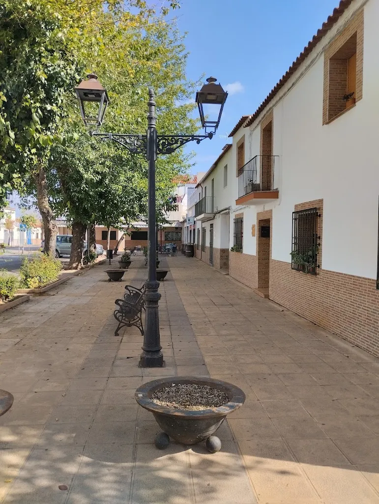 MAKA RONE_Bar Restaurante La Plaza_Llanos del Caudillo_review