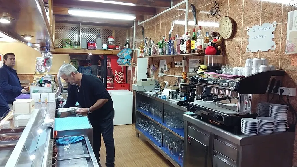 Jesus Gonzalez Patiño_La Sociedad_Llanos del Caudillo_review