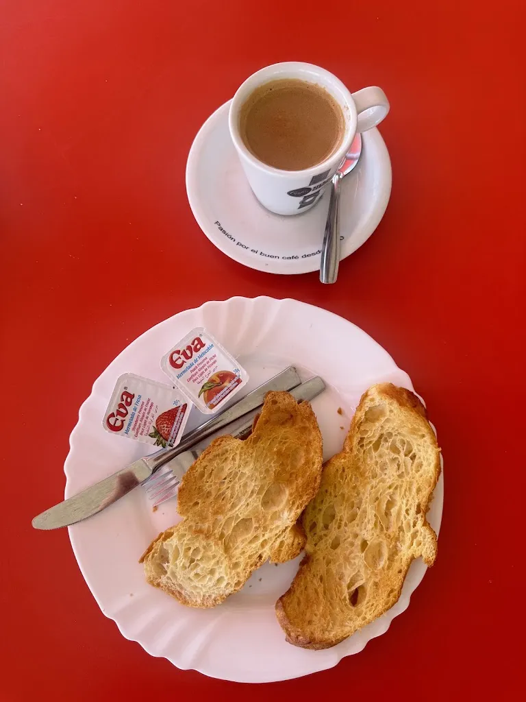 Kira Burmenko_Restaurante Menchero y Rubio_Herencia_review