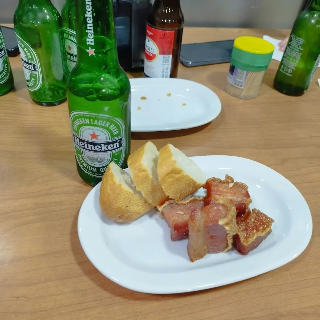 Cervecería Oasis - Toñuco_Malagón_slider_image_3