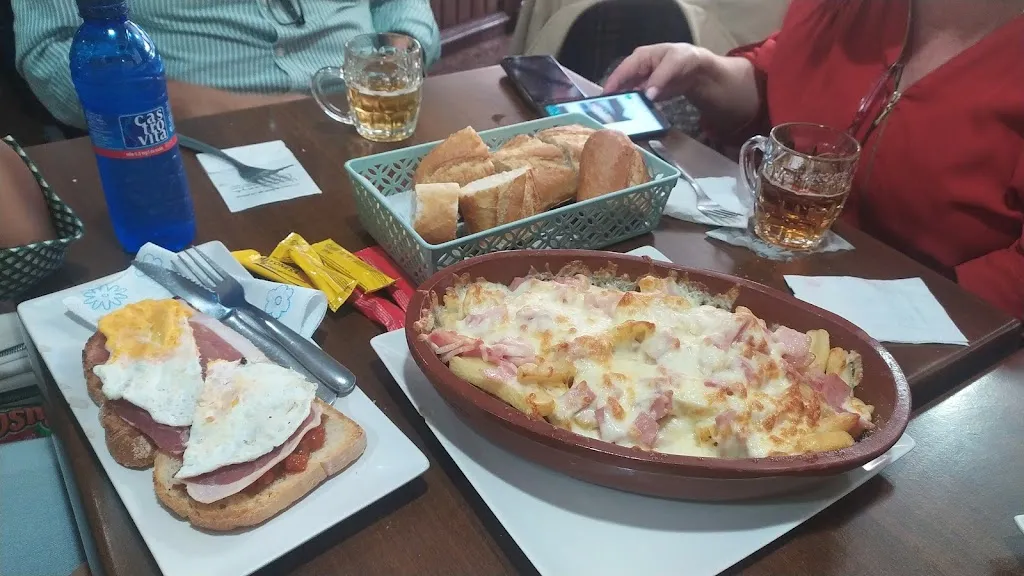 Gaspar Parras Jiménez_Local Principal -Taberna La Manchega_Membrilla_review