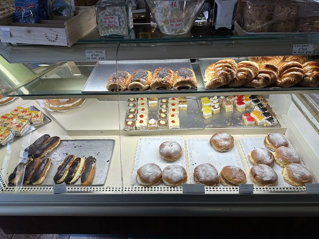 Confitería Martín de la Leona restaurant in Membrilla