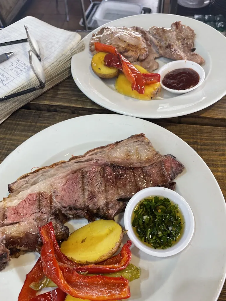 Cinthia Louza_Restaurant grill El Cruce_Membrilla_review