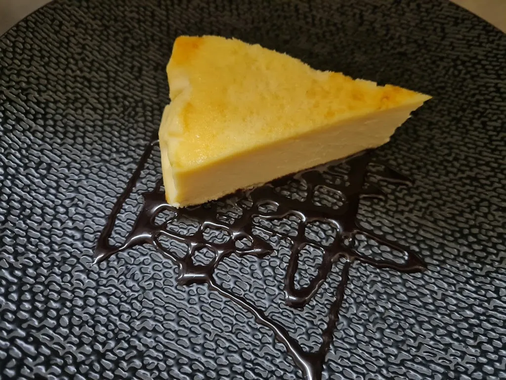 “Casa Paco” Bar-Restaurante_Montiel_slider_image_3