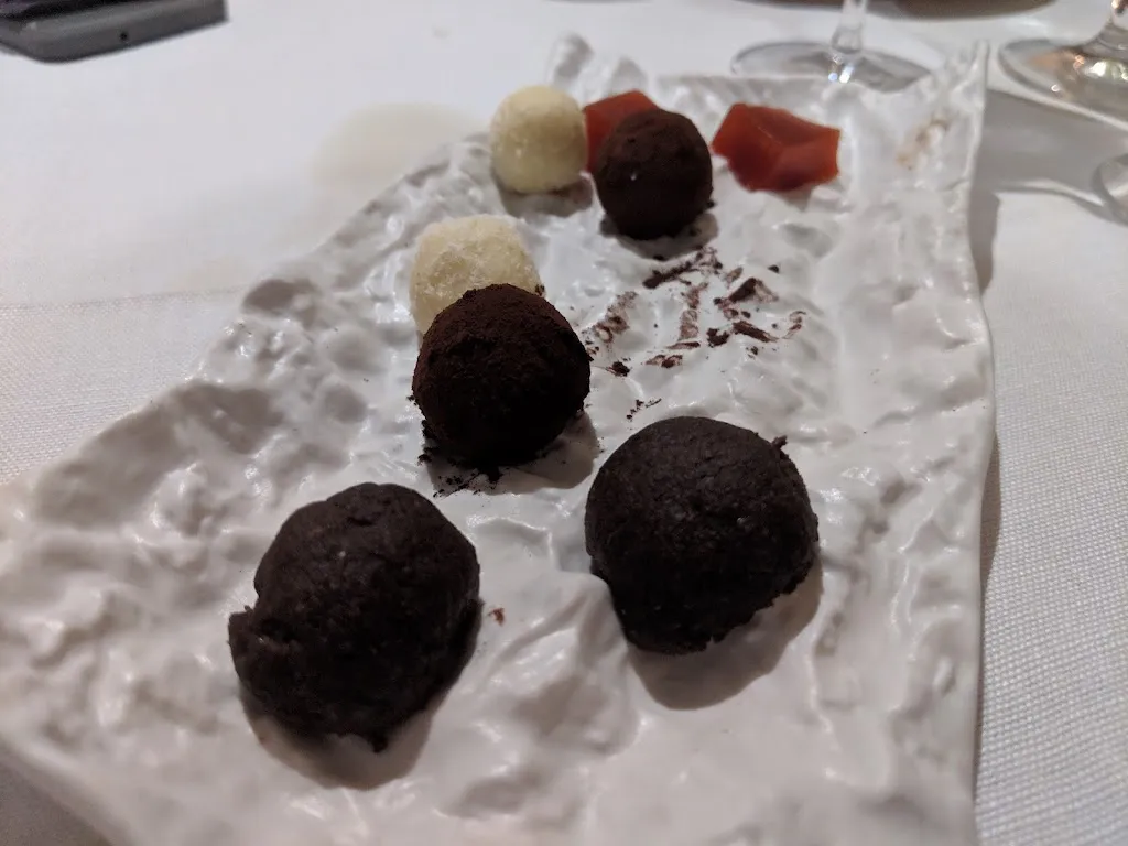 Hana McTaggart_Restaurant Montiel_Montiel_review