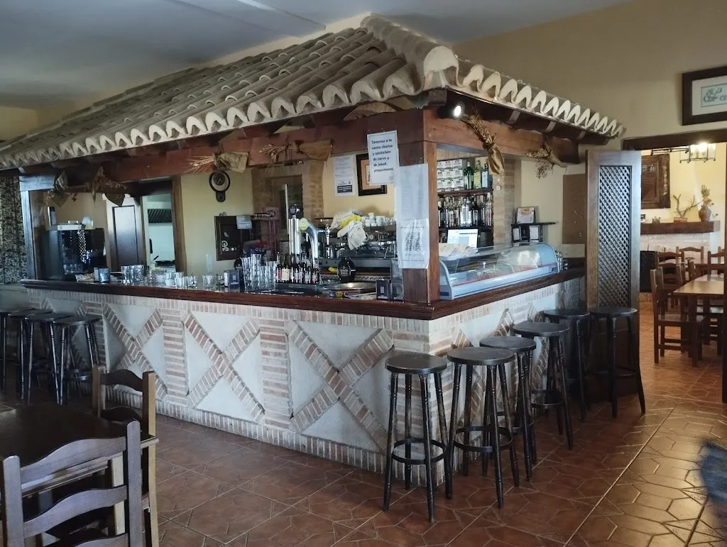 Mesón Montes De Toledo restaurant in Navas de Estena