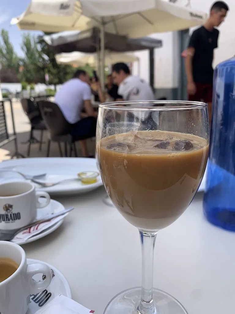 Jocelin Lee_BAR SAPI._Manzanares_review