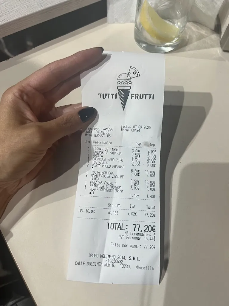 JDG_GELATERIA TUTTI FRUTTI PIZZERIA_Manzanares_recensione