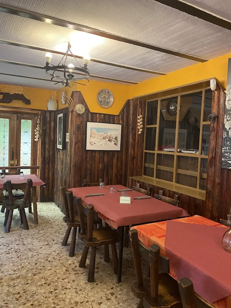 Jairo Garcia_Casa Julián_Manzanares_recensione