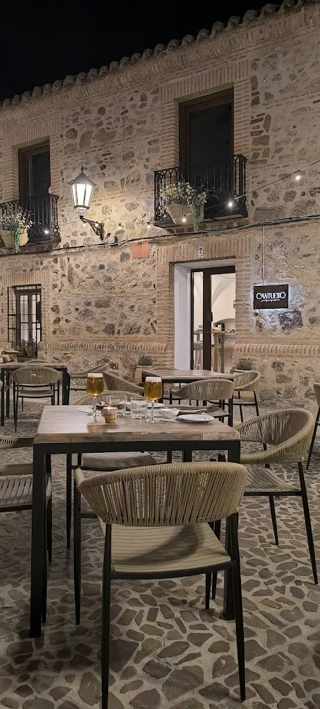 Restaurante Cantueso por Miguel Ángel Exposito restaurant in Moral de Calatrava