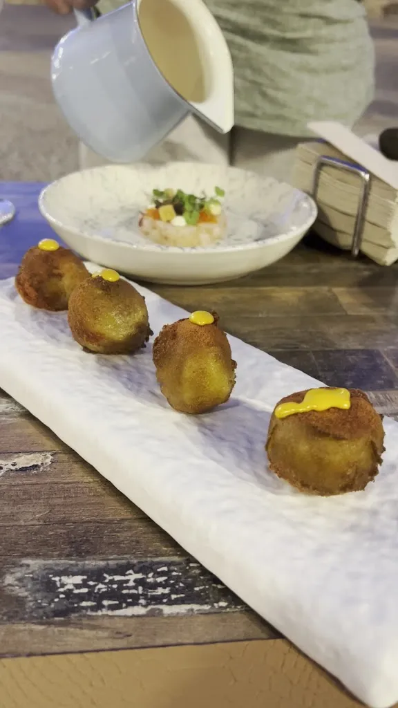 Restaurante Cantueso por Miguel Ángel Exposito_Moral de Calatrava_slider_image_2