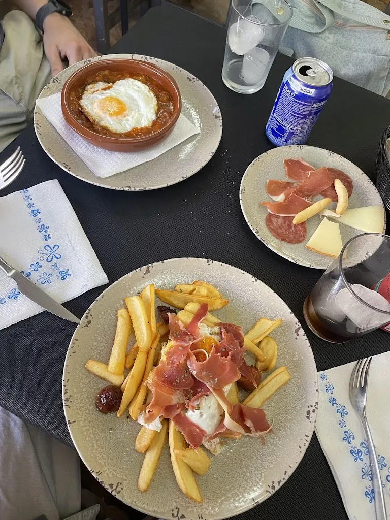 Sheila Montaña Esteban_King of Tapas_Moral de Calatrava_review