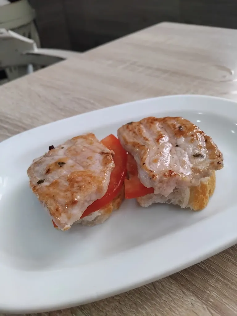 María S.S. _Bar Zacarías_Miguelturra_review