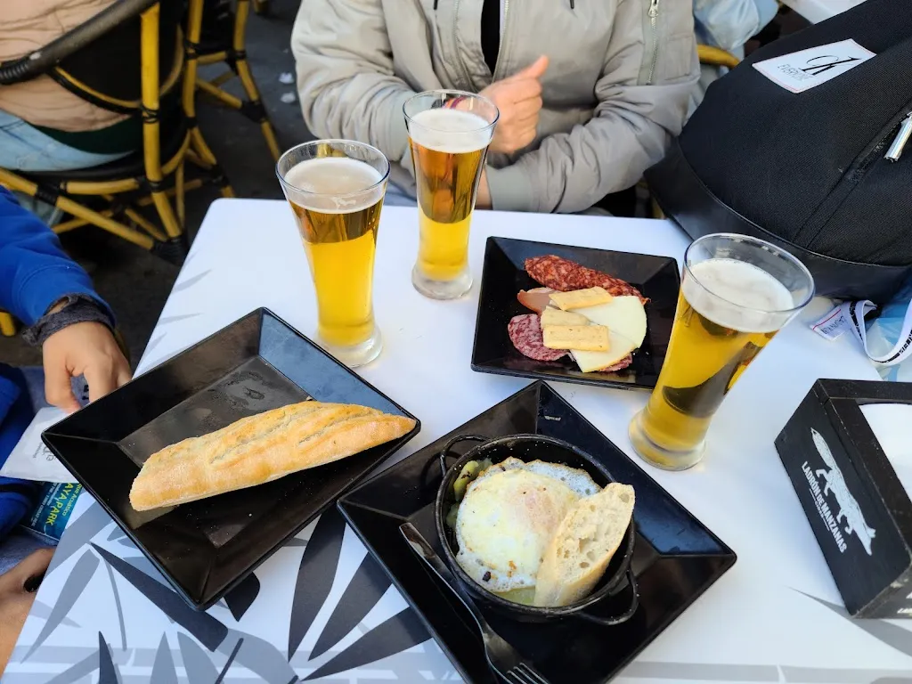 Cynthia Rivas_Cafe Bar Zapa_Miguelturra_review