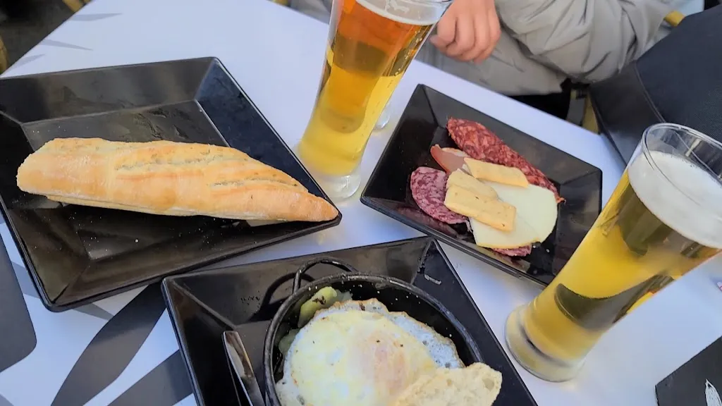 Cafe Bar Zapa_Miguelturra_slider_image_2