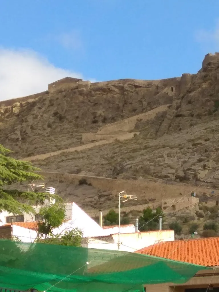 Fonda La Gloria_Peñas de San Pedro_slider_image_2