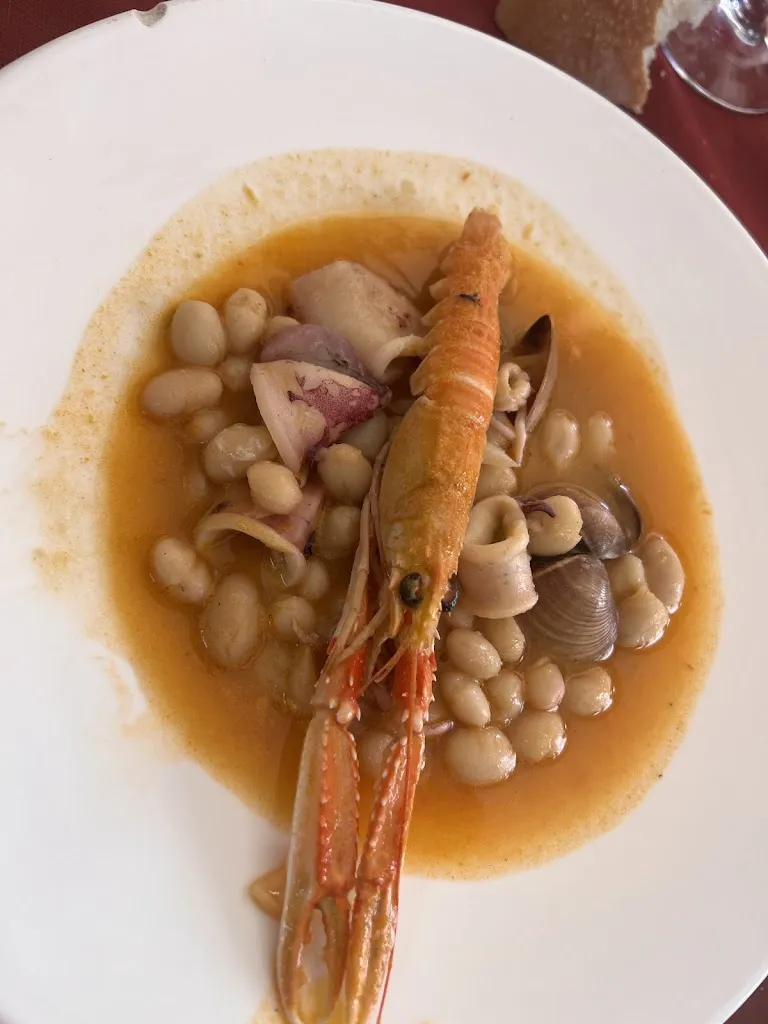 Maria Jose Corcoles_Bar Restaurante “La Parada”_Peñas de San Pedro_review