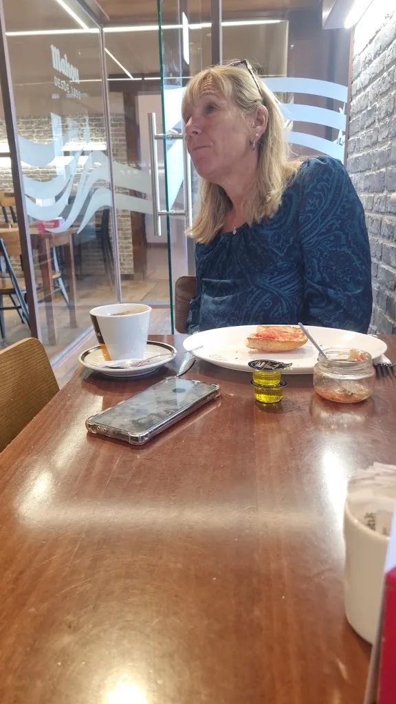 Gary Green_Hostal Las Brujas_Daimiel_review