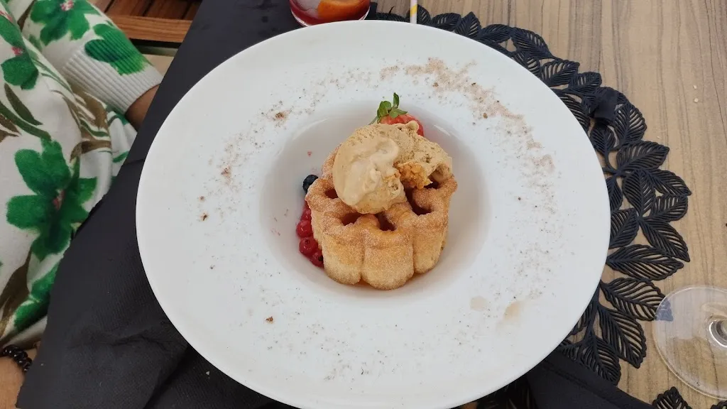 Francisco Rodriguez Muñiz_Bar restaurante Canela Fina _Daimiel_review