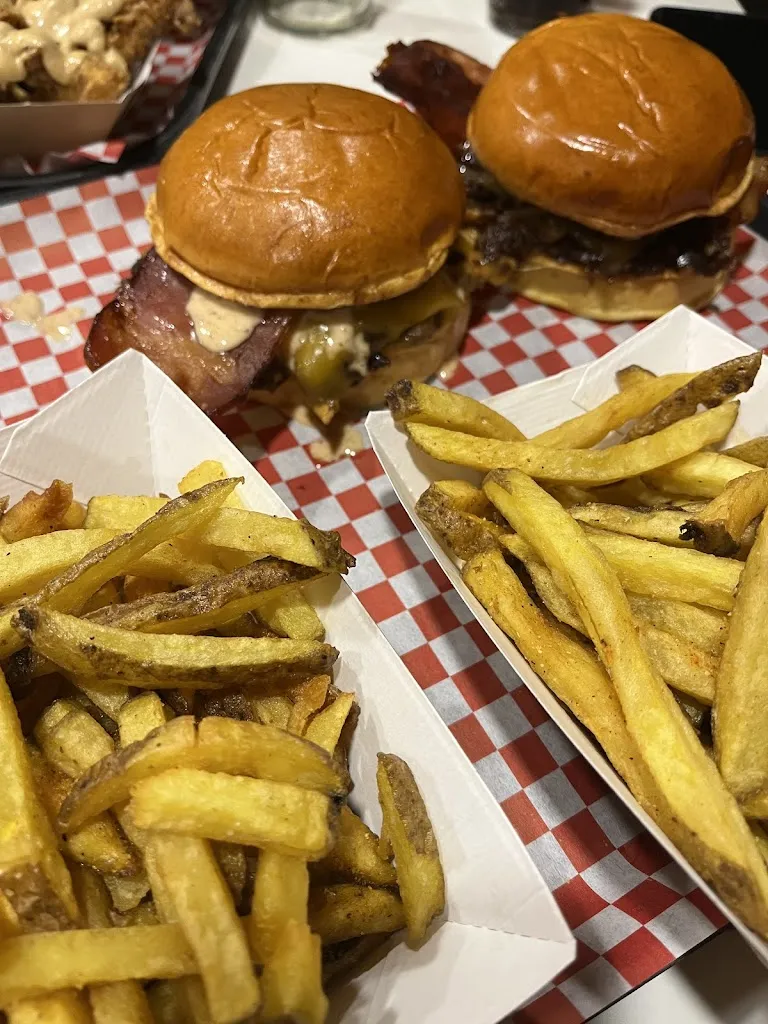 Teresa RN_S+ burger_Daimiel_review