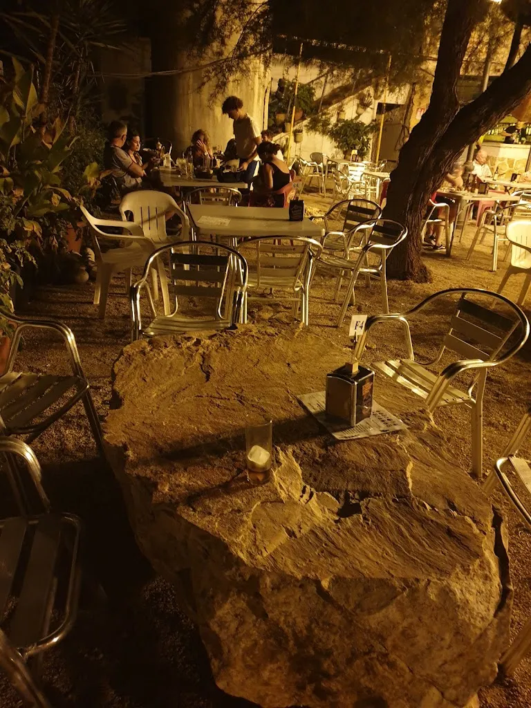 Merendero Cactus_Daimiel_slider_image_2