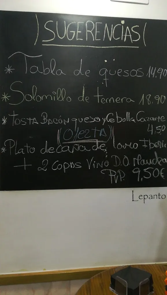 Menu_Bar AYALA_Daimiel_image_1