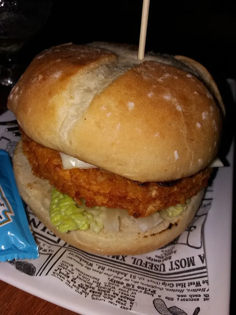 Menu_Bar Legends_Daimiel_image_1