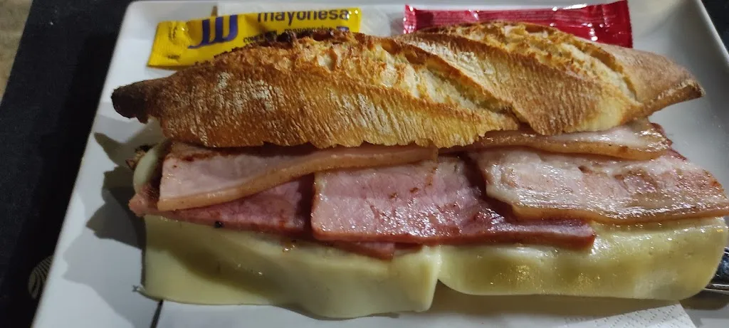 Menu_Bar Bazul_Pozuelo de Calatrava_image_5