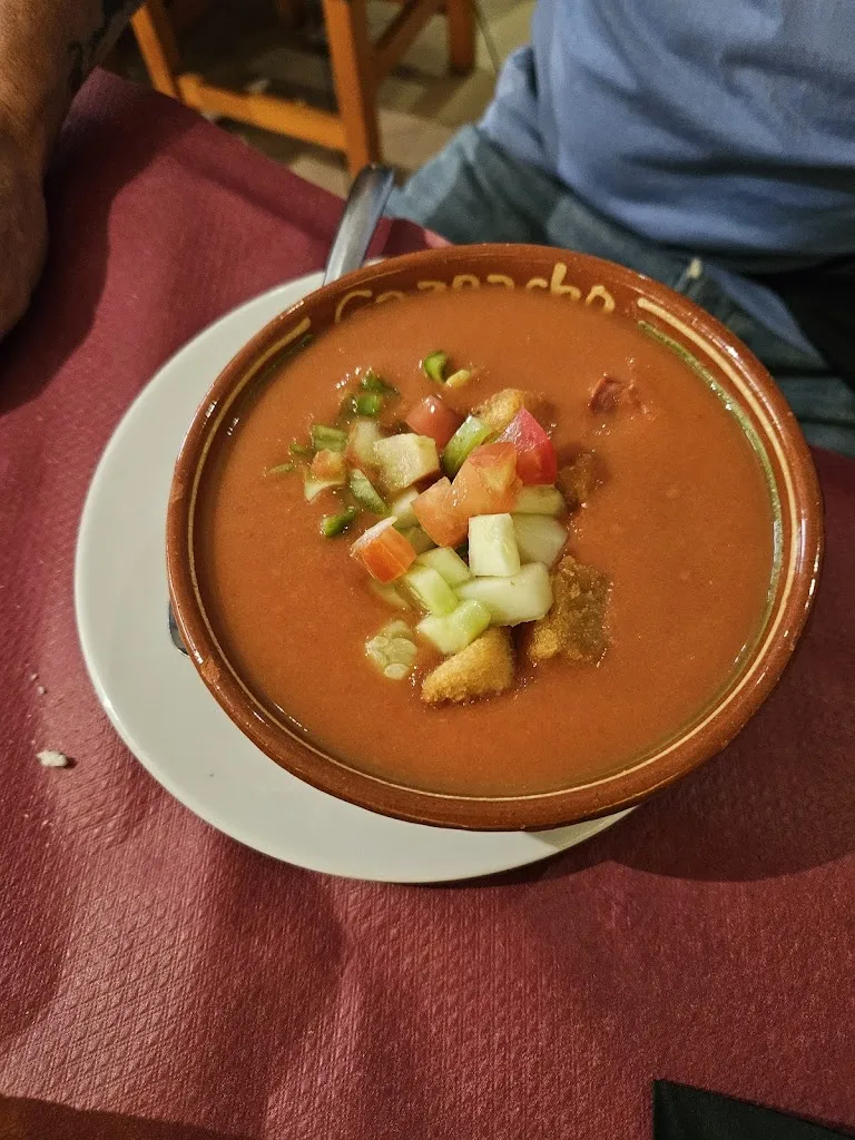 Menu_Hotel Restaurante Cuatro Caminos_Piedrabuena_image_9