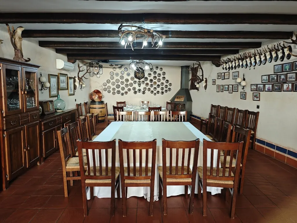 Jose Aguilar Tendero_HOSTAL CATERING BAR LA BODEGA_Piedrabuena_avis