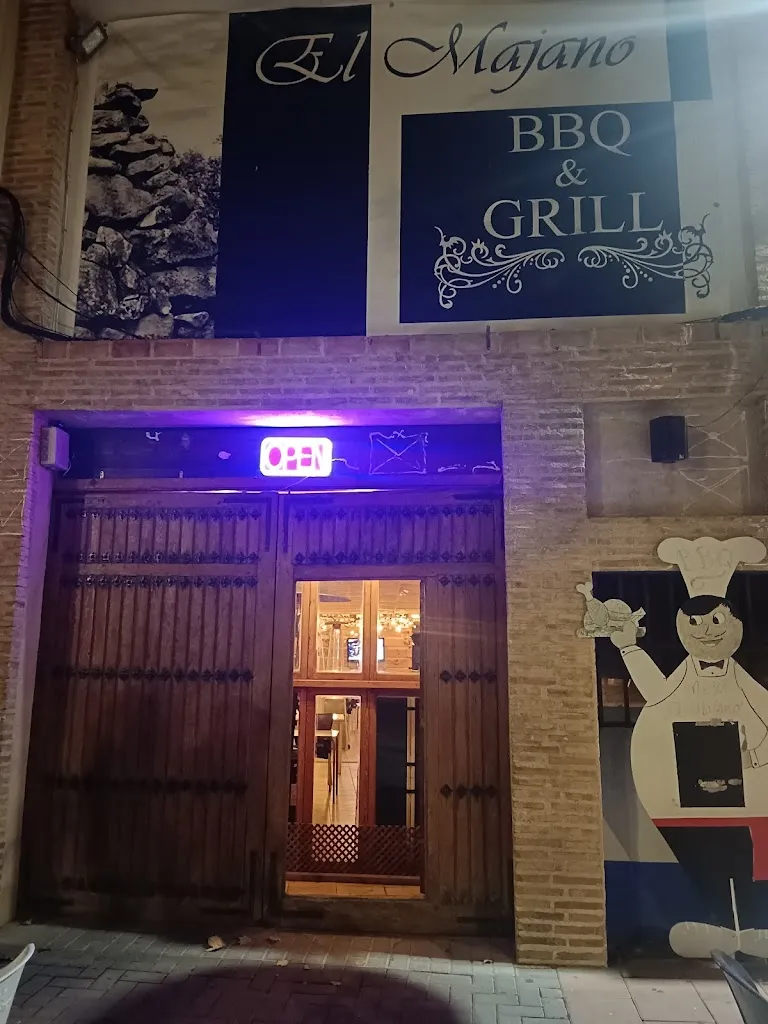 Daniel Cachafeiro_Meson Majano_Pedro Muñoz_review