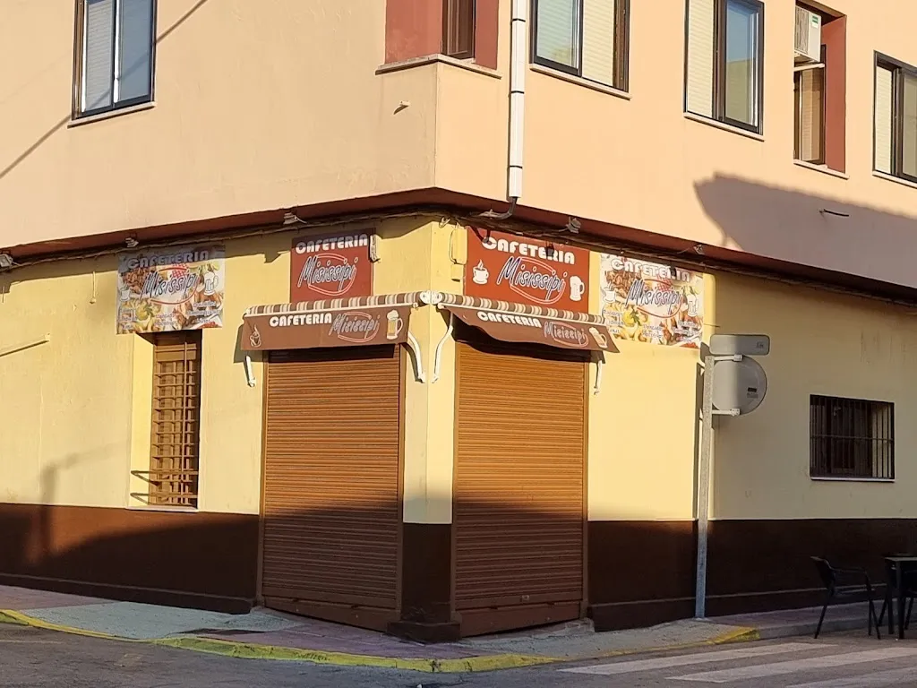 Cafeteria Bar Misissipi_Pedro Muñoz_slider_image_2