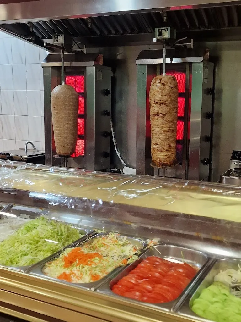 Ángel Rivera_Donar kebab_Pedro Muñoz_recensione