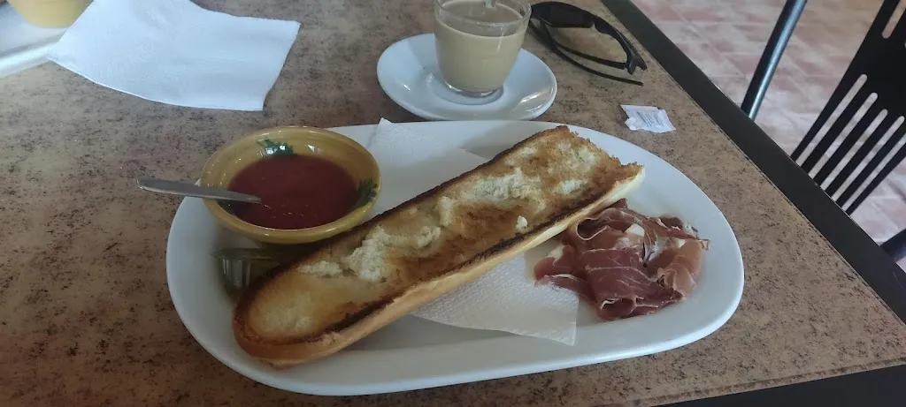 Jesules Gamo _Eugenio de la Hoz Montés_Saceruela_recensione