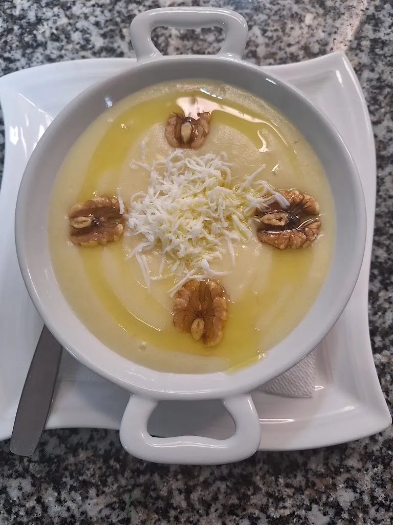 Restaurante La Perca Rosa_Ruidera_slider_image_3