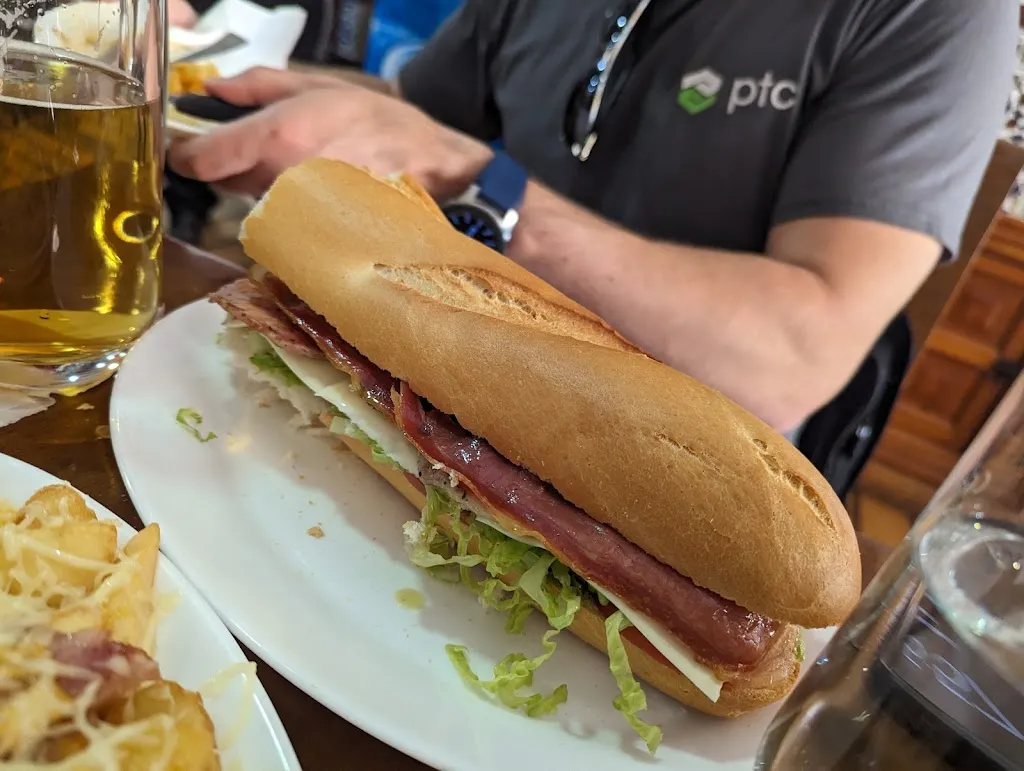 Polina Osipova_Bar La Bodeguilla_San Carlos del Valle_review