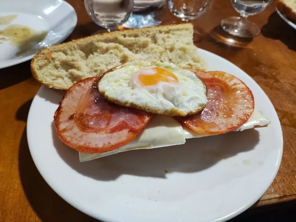 DCH_Bar La Bodeguilla_San Carlos del Valle_review