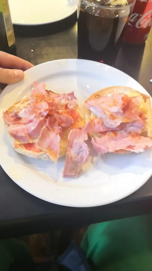 Menu_Bar Solana_Solana La_image_8