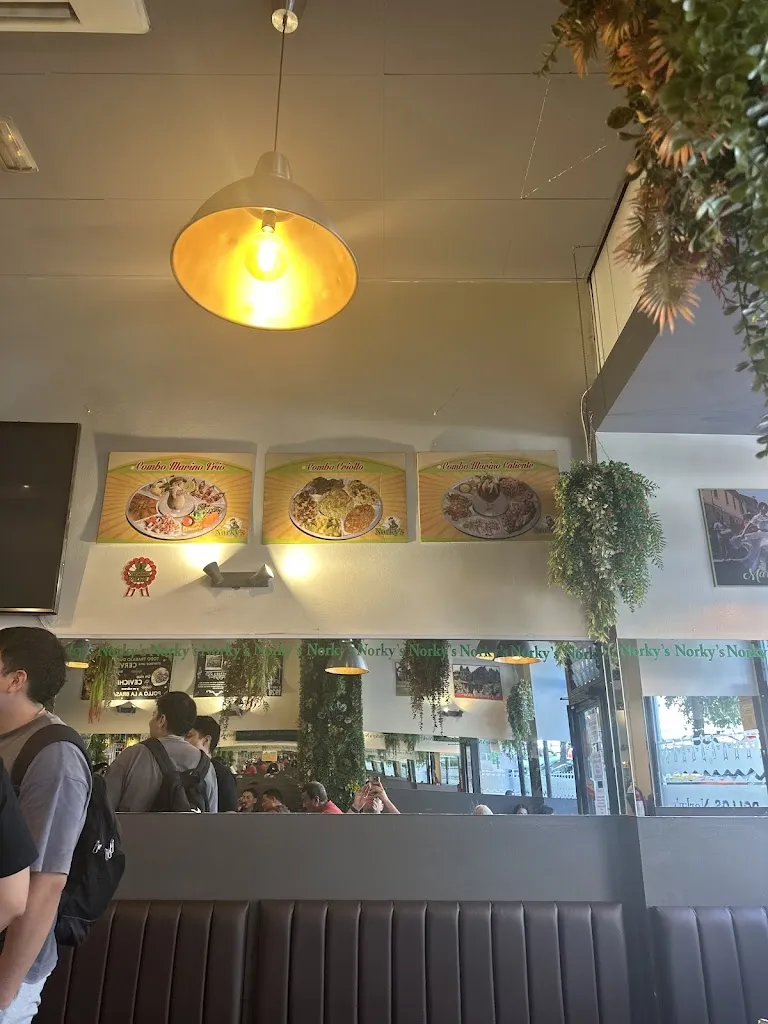 Yasser Radwan_Norky´s_Solana La_review