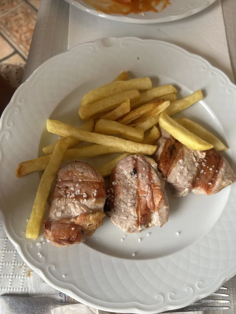 Restaurante Asador La Caliza_Santa Cruz de Mudela_slider_image_3