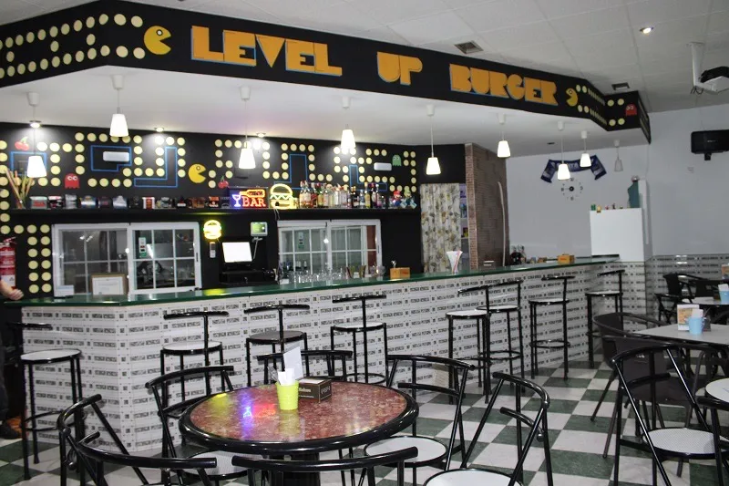 Level Up Burger restaurant in Santa Cruz de Mudela