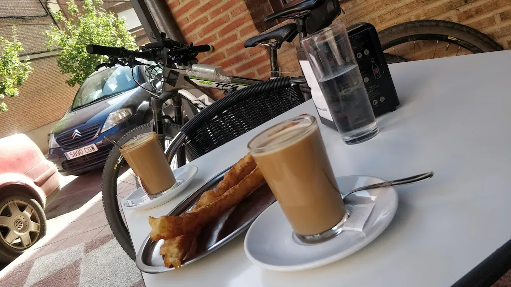 Menu_CAFETERIA RESTAURANTE EL BOMBA_Puertollano_image_2